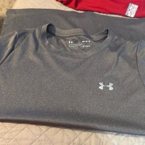 Under Armour Men's Charcoal Short Sleeve Tee